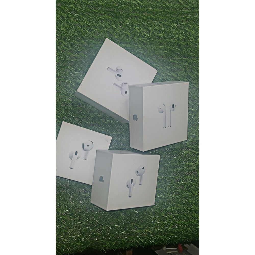 AirPod Pro 3 - Picture 2 of 2
